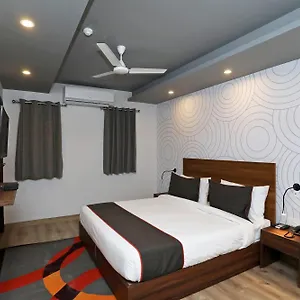 https://collection-o-218-palam-vihar-saver.top-gurgaonhotels.com